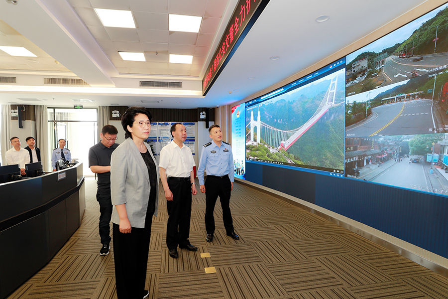 CT6I7780_副本.jpg