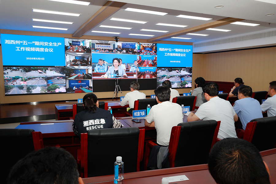 CT6I7794_副本.jpg
