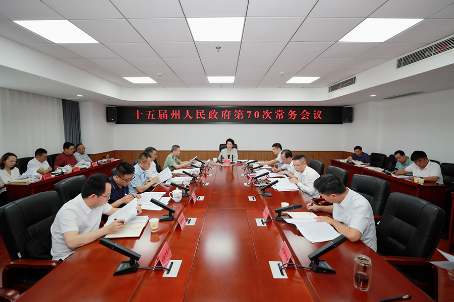 CT6I9587_副本.jpg
